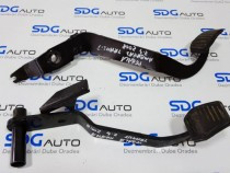 pedala-ambreiaj-frana-ford-transit-2006-2012-per-bucata