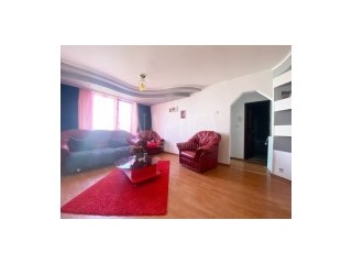 Apartament cu 3 camere in zona Rogerius!