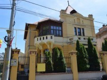 cladire-4-nivele-in-centrul-istoric