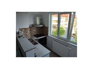 Apartament cu 2 camere decomandate Zona Burdujeni