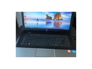 Laptop I3 2.4GHZ HP second hand