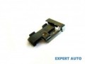 clips-universal-universal-8p3853825a-small-0