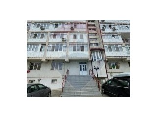 Apartament cu 3 camere de vânzare în cartierul Burdujeni