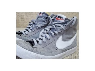 Adidasi Nike Blazer