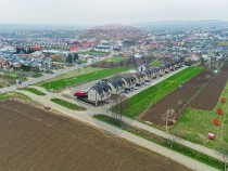 teren-ipotesti-de-vanzare-intravilan-2320mp-strada