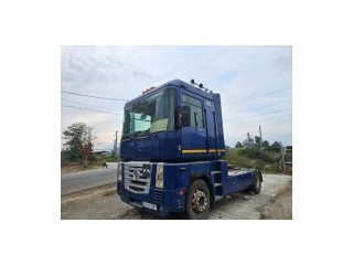 Cap tractor renault 480 - an 2003