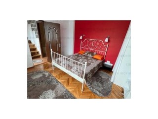 Apartament decomandat, mobilat, utilat, zona centrala!