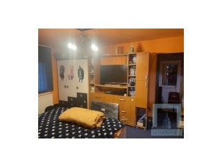 Apartament 3 camere - zona Tractorul ( ID 8882)