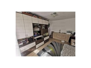 Apartament 2 camere decomandat - zona Astra