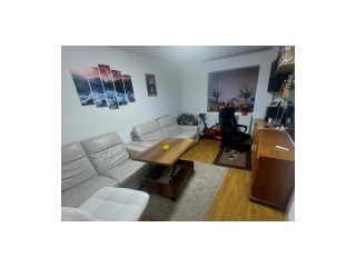 Apartament 3 camere decomandat - zona Astra