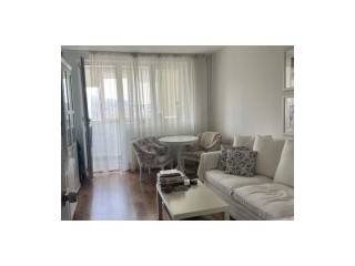 Apartament 2 camere decomandat - zona Vlahuta