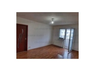 Apartament 3 camere zona Astra