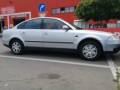 volkswagen-passat-small-0