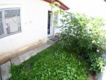 casa-mobilata-si-utilata-recent-singur-in-curte