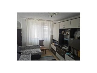 Apartament 2 camere decomandat Calea Bucuresti, 10CR2