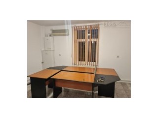 Apartament la casa , pretabil sediu de firma , zona Centrul