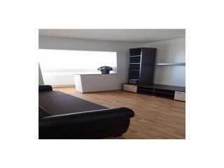 Apartament 2 camere decomandat - zona Tractorul