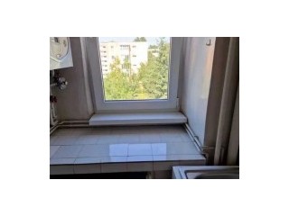 Apartament 2 camere semidecomandat - zona Astra.