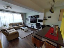 penthouse-modern-de-in-zona-tractorul
