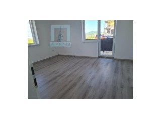 Ap 2 camere decomandat - zona Sanpetru (ID:7074)