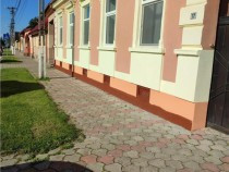 tur-live-renovata-amplasament-apreciabil-rezidential-inv
