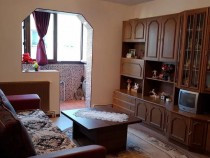 apartament-3-camere-semidecomandat-zona-noua