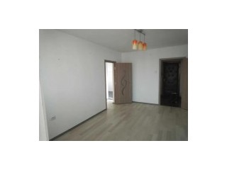 Apartament 2 camere, decomandat - zona Vlahuta