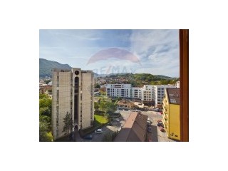 De inchiriat! Apartament 3 camere - Grivitei - zona ONIX