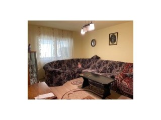 Apartament 2 camere, decomandat - zona Astra-Paraului