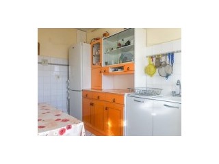 Apartament de 3 camere zona TRACTORUL,strada 1 Decembrie