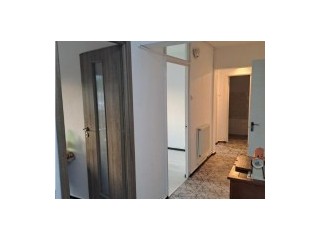 Apartament 3 camere, 2 bai - zona Astra