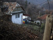 casa-cu-teren-zona-schei-comision-0