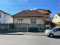 colosseum-casa-brasov-singur-in-curte-central-small-0