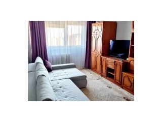 Apartament cu 2 camere, decomandat - zona C.Civic