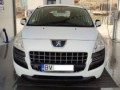 peugeot-3008-16-benzina-120cp-small-0